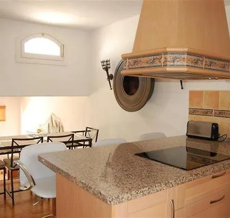 Lovely Townhouse, Swimming Pool Holiday home Marbella