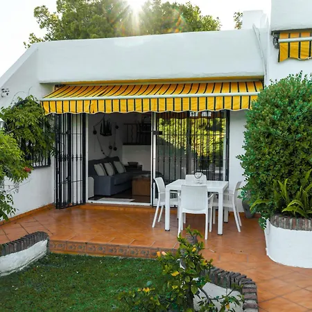 Lovely Townhouse, Swimming Pool Holiday home Marbella