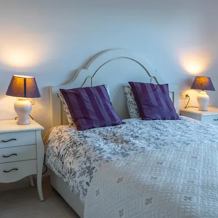 Holiday home Lovely Townhouse, Swimming Pool *